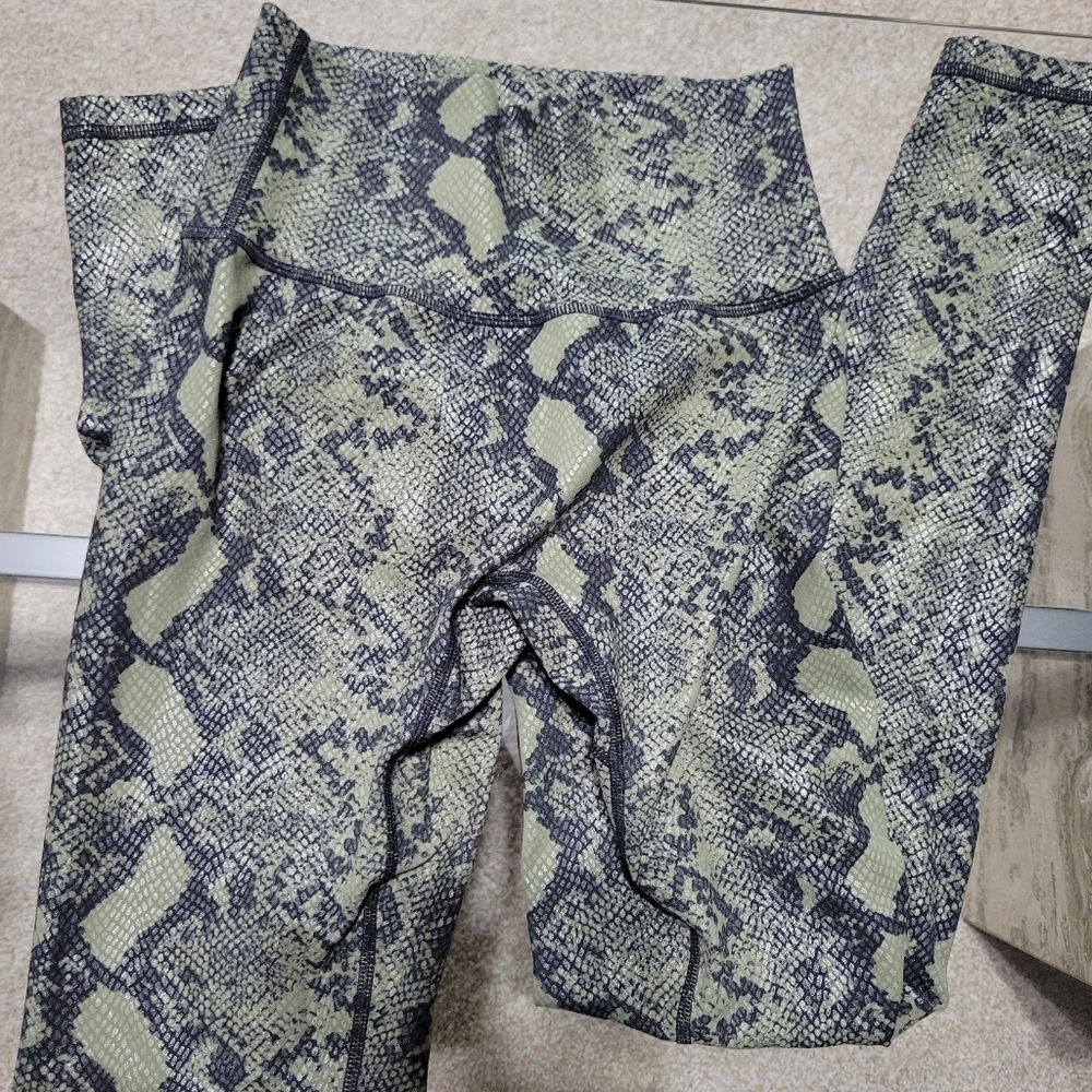 Buffbunny rebel leggings - Picture 2 of 3